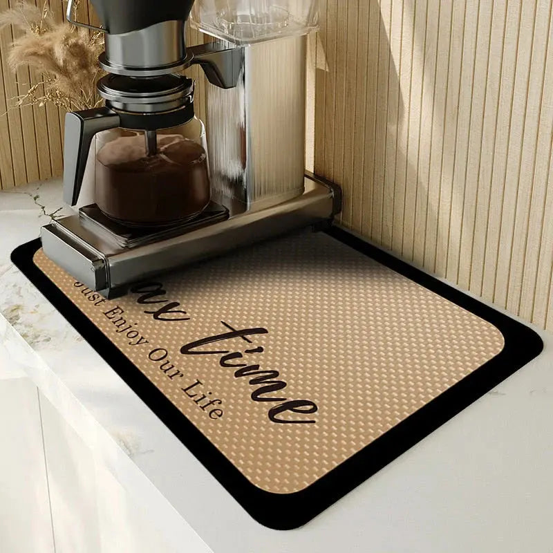 Absorbent Drip Pad | Rapidly Soaks Up Water | Shields Dishes | KüchenDry